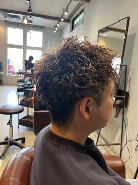 ニュートラル(NEUTRAL) スパイラルショート