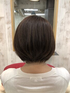 ルース(RUTH) 秋感丸みショートボブ