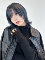 アルバム 池袋(ALBUM)&nbsp;ミディアムウルフ_チェリーブラウンフェミニンロング_9368