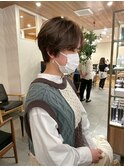 センターパートのゆるパーマショート〔銀座/ショート/パーマ〕