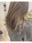 パールベージュブリーチイヤリングカラーミルクティーベージュ