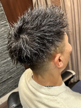 ヒロギンザ 池袋 サンシャイン通り店(HIRO GINZA) ツイストフェード