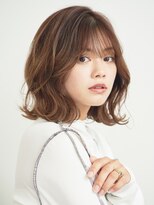 ルクスドレ 新宿(Luxe doree') ★大人ショート/外はね/インナーカラー/シースルーバング/新宿