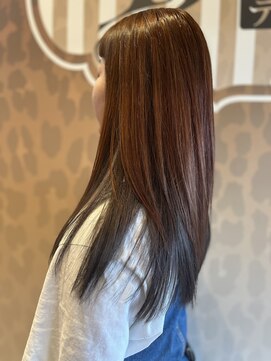 ディルガ ワッセ店(DILGA) オレンジアンブレラカラー