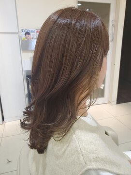 レイフィールド 滝の水店 髪質改善デジタルパーマミディアムヘアインナーカラー