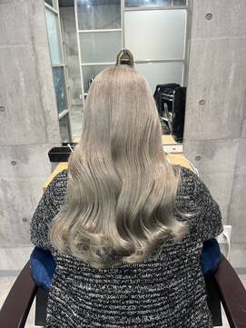 ネウィ 赤羽(newi) ブリーチ2回のグレージュはこんな感じ！