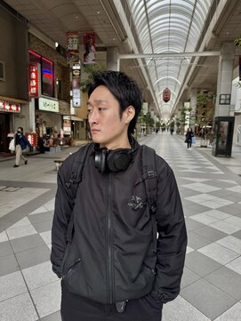 エマ(emma) ★黒髪★スパイキーショート★