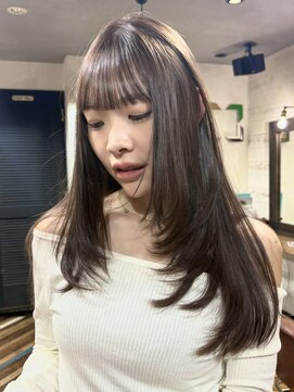 トレス(TRESS) レイヤー/顔まわりレイヤー/ブリーチなし/赤みなし/ベージュ