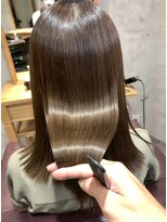 アフィナー(Afinar)&nbsp;【横浜/横浜駅】柔らかブラウン×美髪ストレート