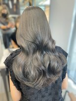 フォンズ(FONS)&nbsp;透明感オリーブグレージュ/赤味なしカラー/艶カラー/表参道