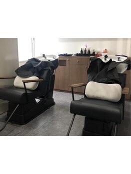 お手頃価格×高い技術”が魅力♪大人女性に人気のサロン☆癒し空間であなたのキレイをサポート！