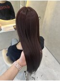深めレッド