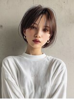 ミー 岡崎(mii)&nbsp;抜け感ショートボブ