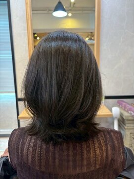 アトリア ヴィラ 横浜(Atria Villa) 【ケアカラー×髪質改善バイカルテトリートメント】