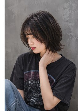 ピース バイ シータ(PEACE by CITA) 【KENJI】ひし形シルエットで叶える小顔ボブウルフ