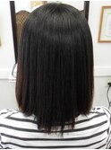 毛先の広がり、分け目のアホ毛とくせ毛でお困りの方に。