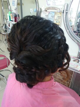 髪こうぼう 編み込みクルリンパ