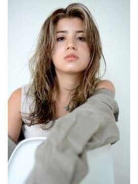 ガレージ バイ グリーン 原宿 表参道(Garage by green) インナーハイライト