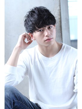 ガランテ(Galante) 王道マッシュ×くせ毛風パーマ×スリークショート