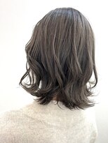 アールモンドヘア新世界&nbsp;【北見】#ブリーチカラー#グレージュ#髪質改善#切りっぱなし