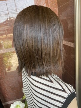 レリーフ(Relief) ベージュ系カラー