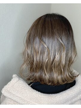 グリンバイアルティナ 八王子店(Grin by artina) グレージュ×バレイヤージュ