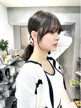 ヴェイン 渋谷(vain) 顔周りカット 小顔カット ミディアムヘア 前髪 渋谷 20代30代