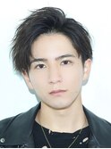 黒髪ソフトツイスト耳掛けかきあげショート