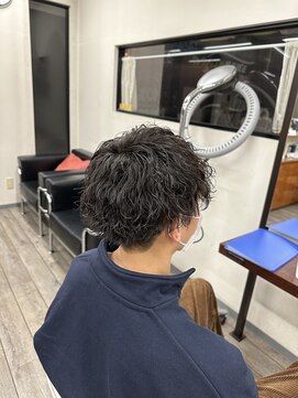 シンプル(Simple) 波巻きパーマ