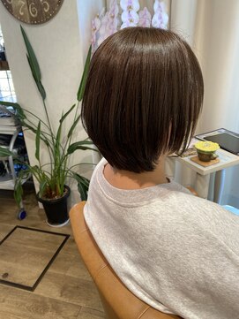 マカナ(makana) 可愛くまとまるショートボブ＊