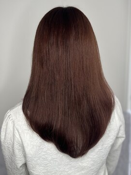 エニー 栄(Any) 春にピッタリ!ワインレッド