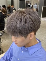 エデアンルクラ 下通(EDEAN Leclat)&nbsp;熊本メンズカラー ハイトーンカラー シルバー MEN'S HAIR