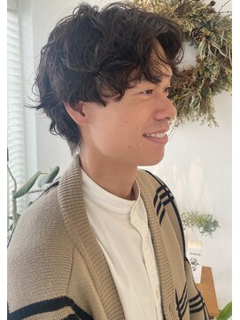 ヘアーメイク セルクル(hair make cercle) センターパートパーマ