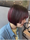 個性派切りっぱなしボブ×ブリーチダブルカラーワインレッド