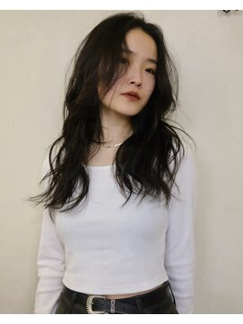 ランプ 代官山(the lamp) 黒髪ヘルシーレイヤー透明感小顔くびれミディアム20代30代