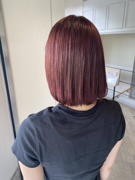 ビズヘアー マシェリ(bisou hair macherie) ピンクカラー