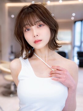 イオ 本厚木(io) 20代30代切りっぱなしレイヤーボブ/髪質改善ストレート/外ハネ