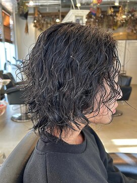 マリーチ フラワーズ(marichi flowers) メンズパーマ