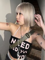 ジェスター(JESTER)&nbsp;〈atsuno〉ぱつボブとシルバーブロンド