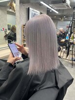 ワンズクロエ 原宿店(ONE's Chloe) 黒髪クラゲヘアーオリーブグレー小顔ココアベージュ原宿駅