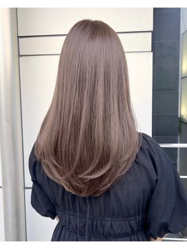 【小宮涼太】柔らかく透明感のあるココアベージュ