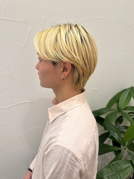 アッシュ 中目黒店(Ash) 毛流れセンターパート