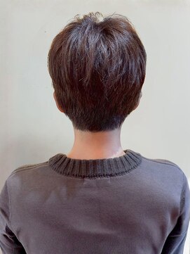 アットザコーナー(at the corner) ショートカット ブラウンベージュカラー 白髪染めカラー 40代