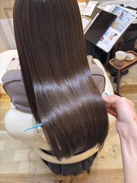 トゥーリ 二日市店(tuuli) 大人可愛いスタイル☆縮毛矯正/髪質改善