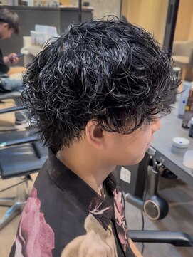 men's salon Gaudi 西宮北口店【メンズサロン ガウディ】【4月3日OPEN(予定)】 シャドウパーマ×メンズツーブロックミディアムマッシュウルフ