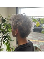 ヌーバイアンドライフ(NU. by and life)&nbsp;シルバーショート/ルーズショートパーマ/アクティブショート