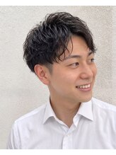 【清潔感第一】ビジネス・就活に映えるアップバングやメンズショートで、仕事でも好印象なスタイルへ。