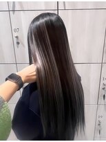 アース 会津若松店(HAIR&MAKE EARTH)&nbsp;ブラック×シルバーハイライト