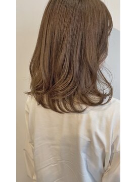 ツイギー 千舟店(TWiGGY) 20代30代40代◎大人かわいい伸ばしかけふわミディ♪