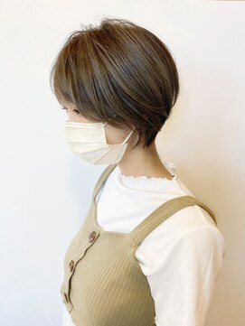 エトワ(ETOWA) 似合わせスタイル/丸みショート/透明感カラー